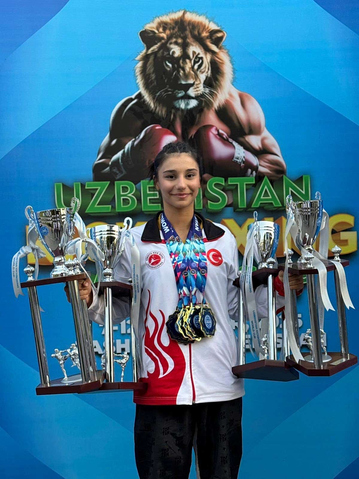 ÖZBEKİSTANDA TARİHİ ZAFER! TÜRKİYE DE BİR İLK TEK SPORCU 6 MADALYA 4 ŞAMPİYONLUK!