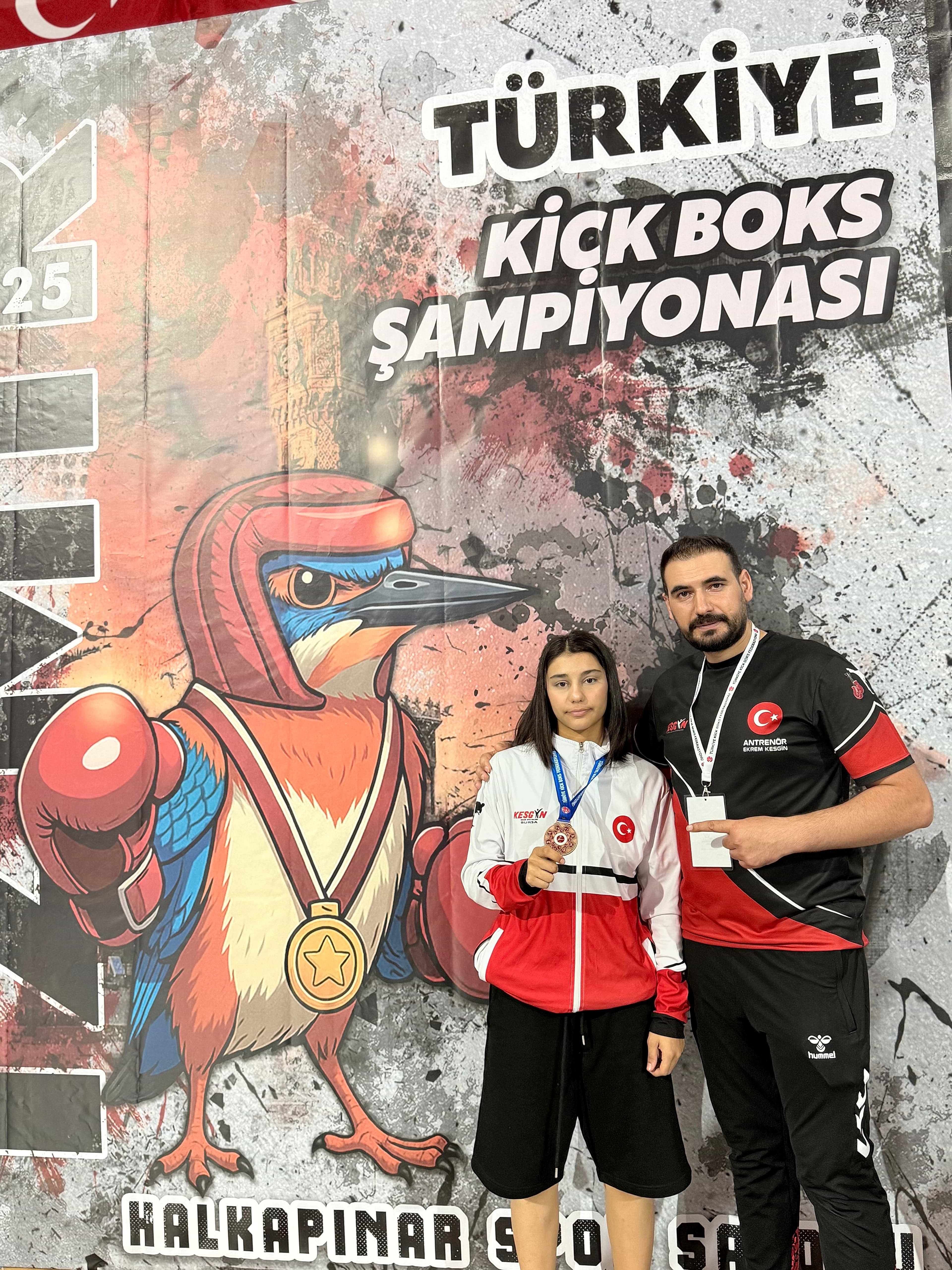 2025 YILI (01-12 TEMMUZ) İZMİR BERİL ELÇİN BÜYÜKHATİPOĞLU (MİLLİ SPORCU)  	TÜRKİYE ŞAMPİYONASI KİCK LIGHT CONTACT 3.SÜ