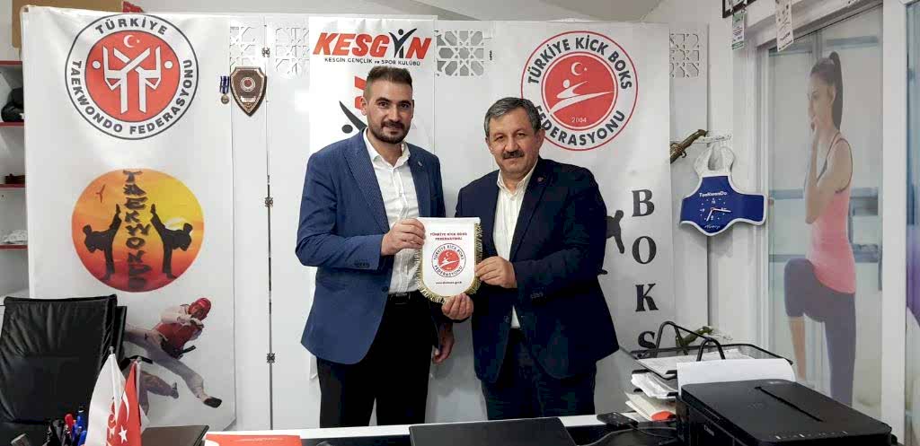 EFSANEDEN GURUR VERİCİ ZİYARET