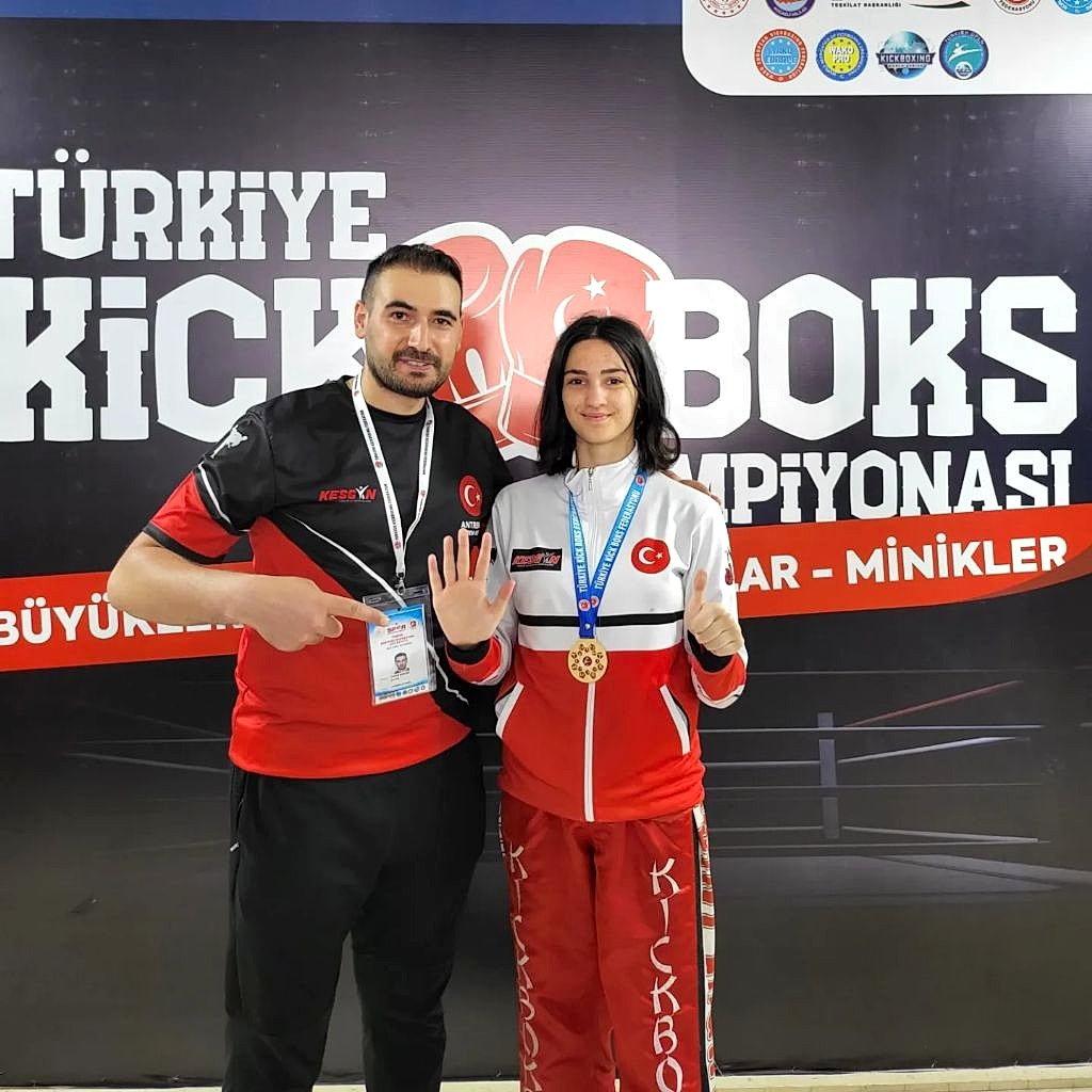 NİSA BÜKÜLMEZ 6. Kez TÜRKİYE ŞAMPİYONU 