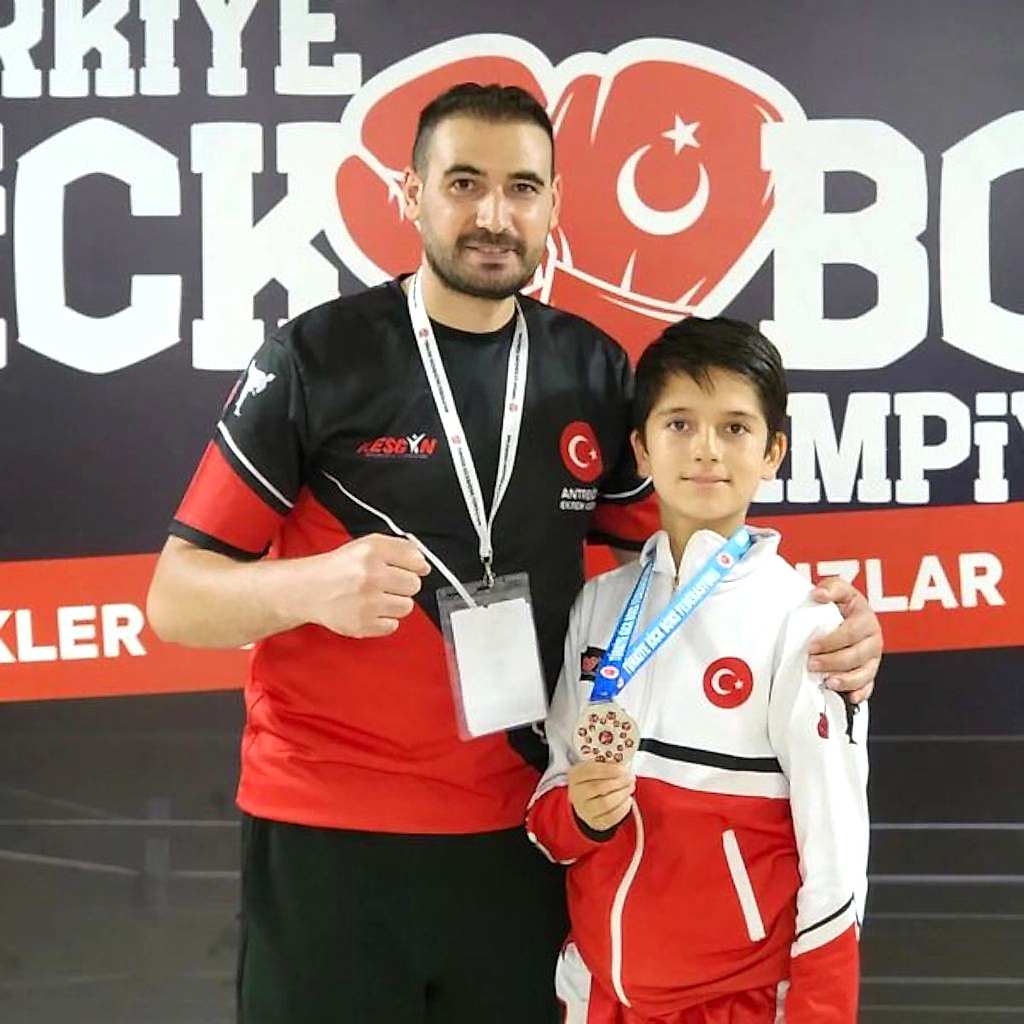 Muhammet Mustafa Şenlik Türkiye 2.si