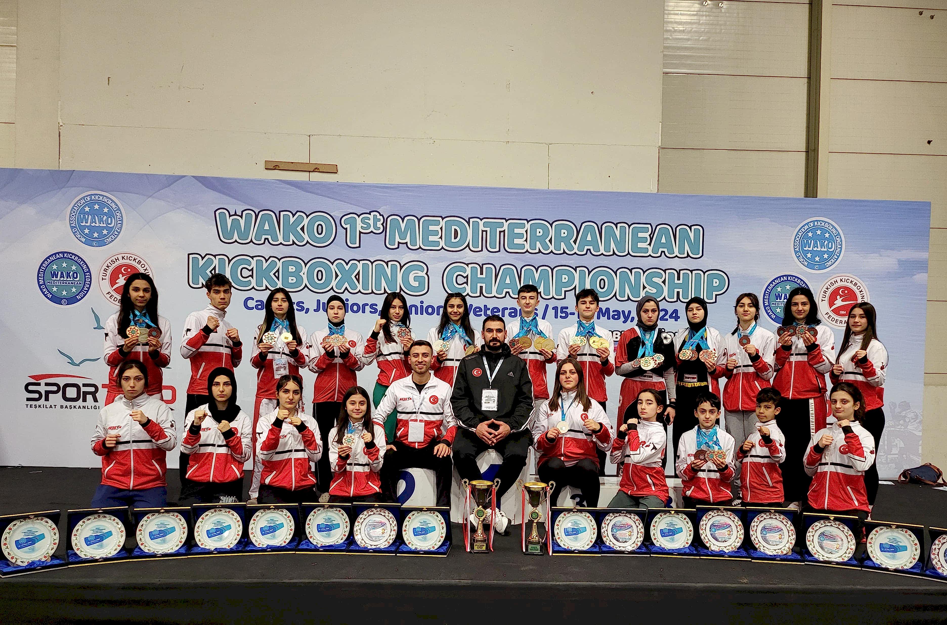  2024 YILI -DÜNYA KUPASI VE AKDENİZ ŞAMPİYONASINDA-  KESGİN SPOR KULÜBÜ OLARAK TOPLAM :39 MADALYA/2 KUPA