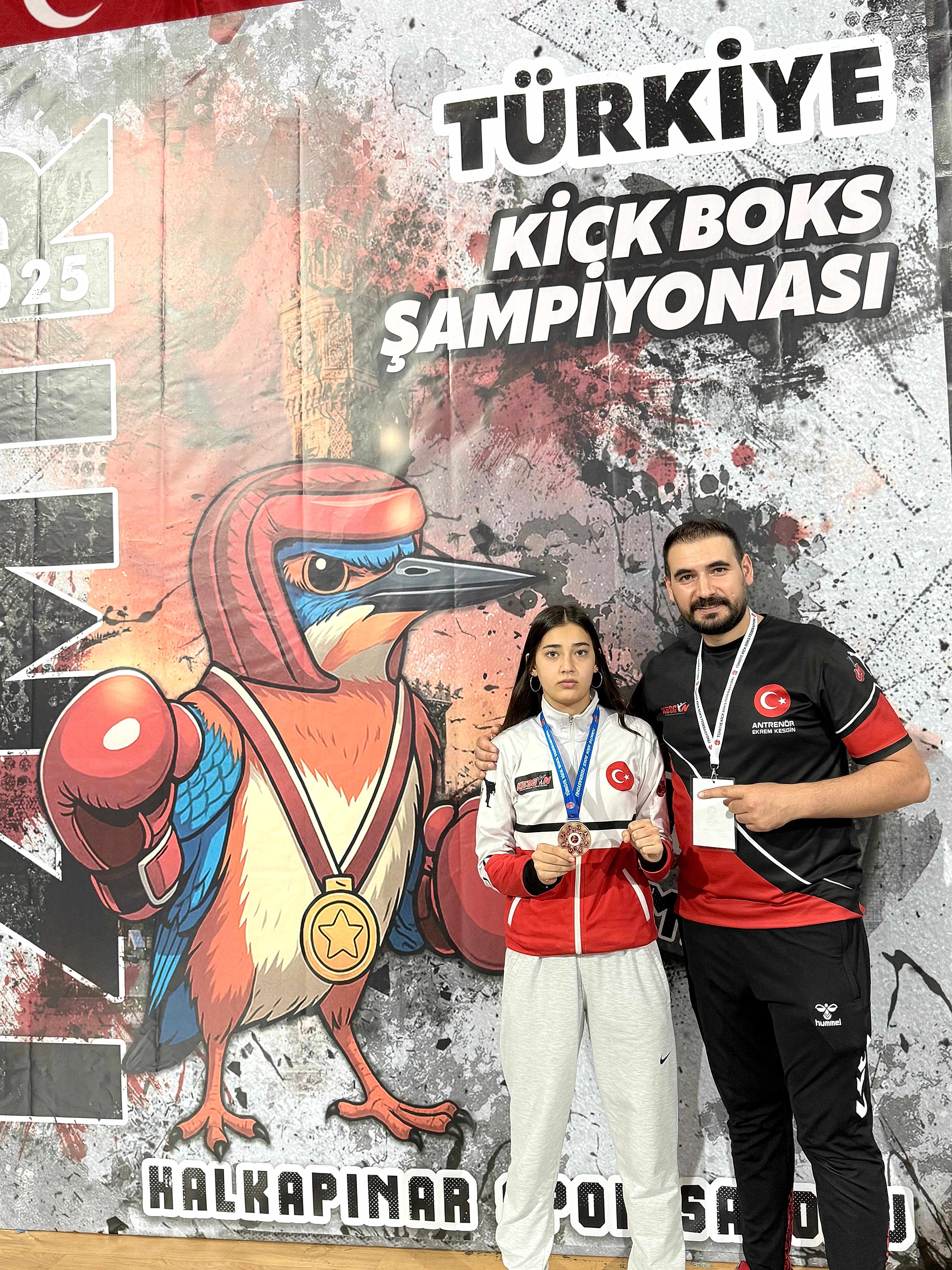 2025 YILI (01-12 TEMMUZ) İZMİR BEREN BÖLÜKBAŞ  (MİLLİ SPORCU)  	TÜRKİYE ŞAMPİYONU LIGHT CONTACT 3.SÜ